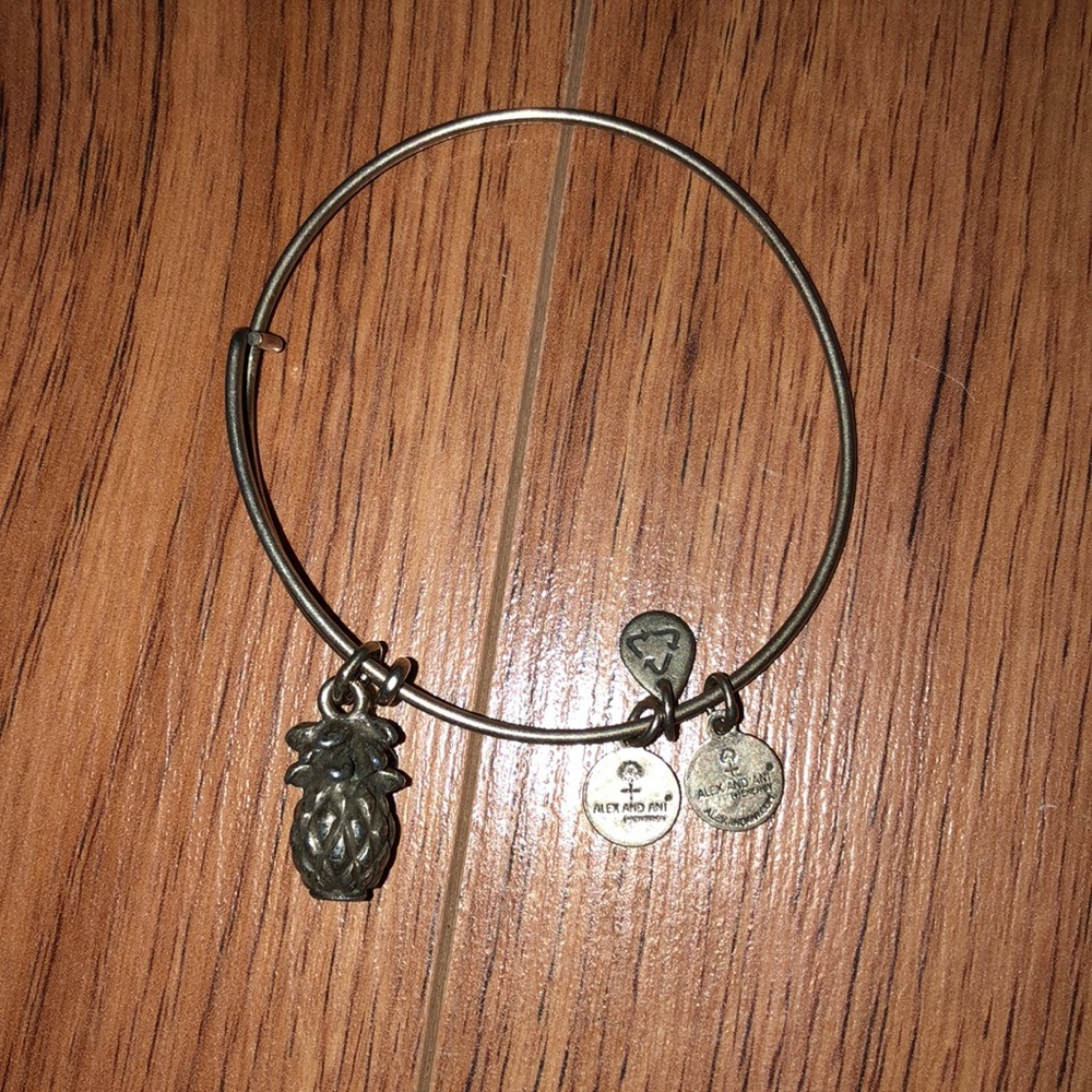 Pineapple alex & ani